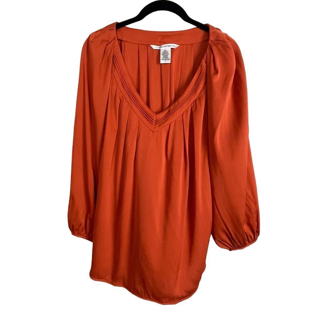 Diane‎ von Furstenberg Top Women's 6 Orange Silk Blend 3/4 Sleeve V-Neck Blouse